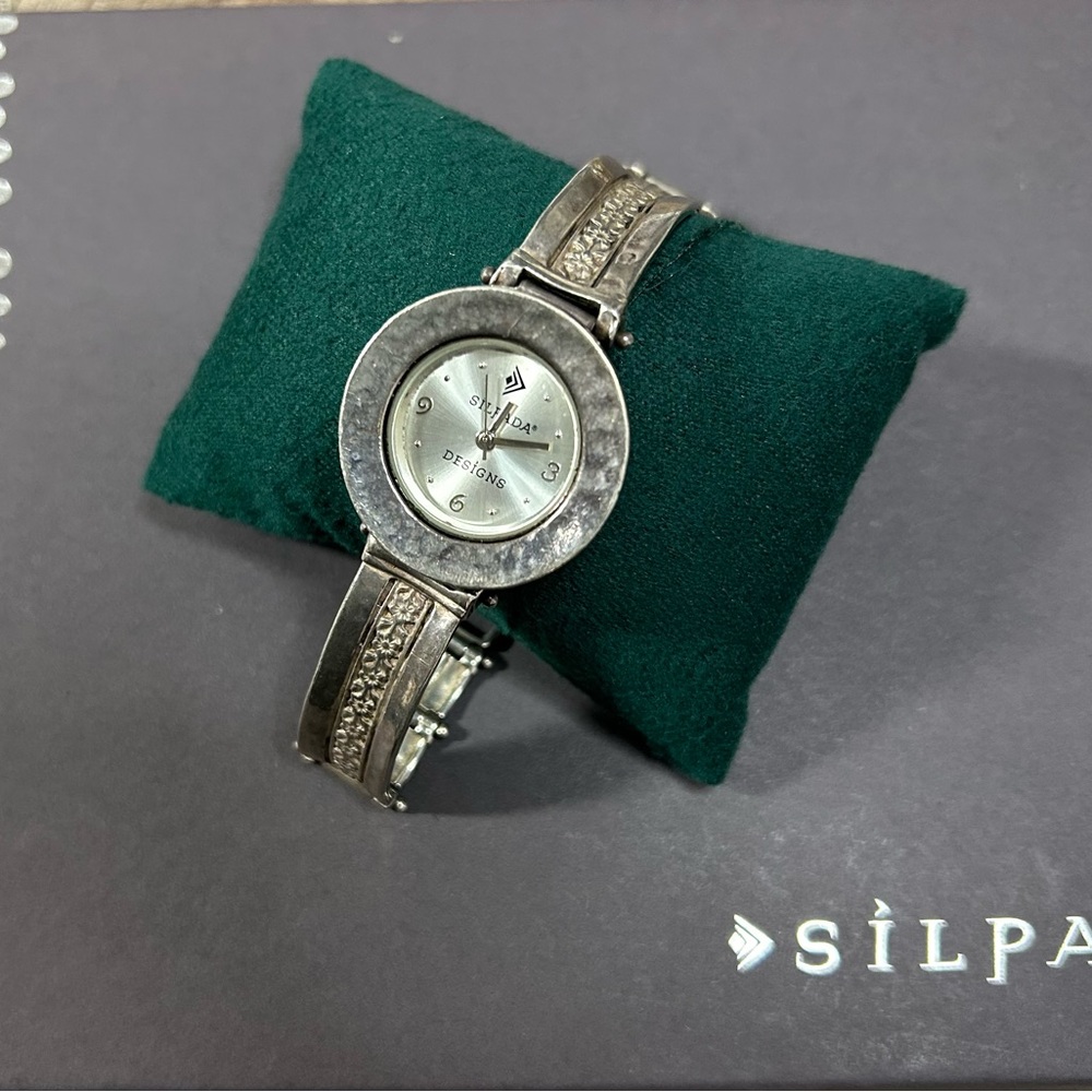 Aug 13th Silpada Sterling Watch new battery - Picture 1 of 1